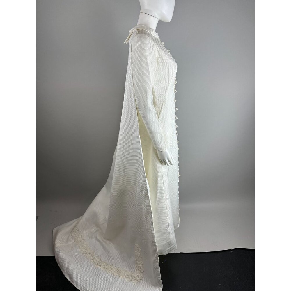 Vintage 1960s Wedding Gown Off White High Neck Renaissance Cape Train Mod Small - Picture 9 of 11